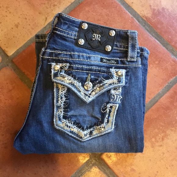 Miss Me Denim - Miss Me Signature Jeans 🥰